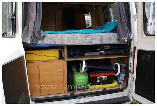 modifica-letto-20-camperfaidate.it