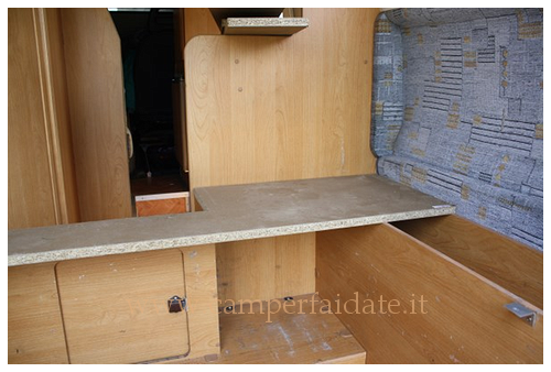 modifica-letto-5-camperfaidate.it