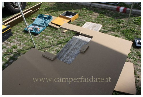 modifica-letto-6-camperfaidate.it