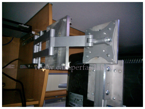 modifica-porta-tvcamperfaidate8