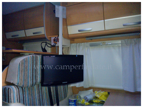 modifica-porta-tvcamperfaidate9