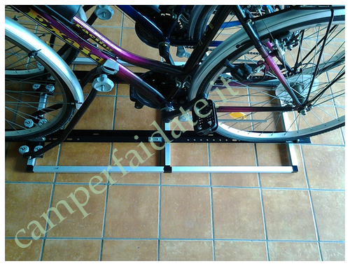 portabici-da-garage-1-camperfaidate.it