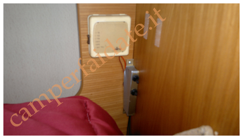 Termostato con interruttore-camperfaidate.it