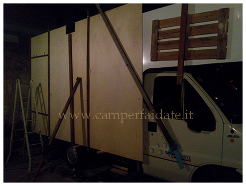sostituzione-alluminio-pareti-9-camperfaidate.it