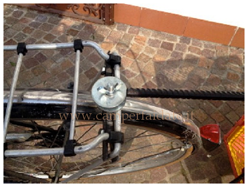 carrellino-appendice-per-bici-12-camperfaidate.it