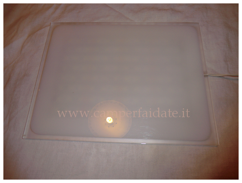 plafoniera-a-led-camperfaidate3