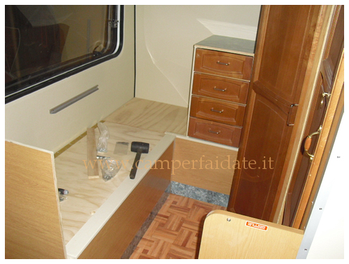 ricostruzione-motorhome- 25-camperfaidate.it
