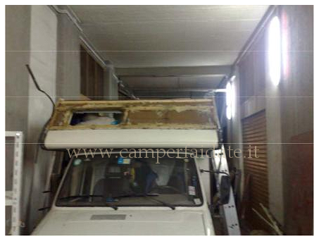 riparazione-e-ricostruzione-1-camperfaidate.it
