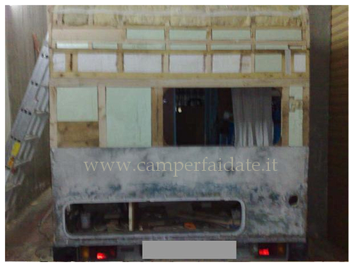 riparazione-e-ricostruzione-22-camperfaidate.it