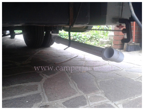 scarico-acque-grigie-comode-2-camperfaidate.it