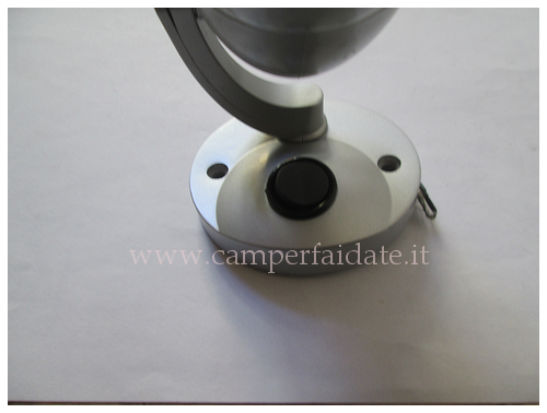 riparazione-e-modifiche-faretti- 2-camperfaidate.it