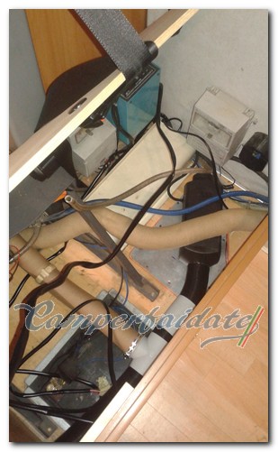 installazione-eberspacher-airtronic-2.2-01-camperfaidate