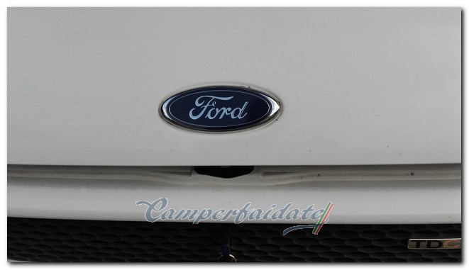 sostituzione logo ford transit22