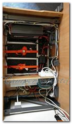idoppia batteria con inverter06